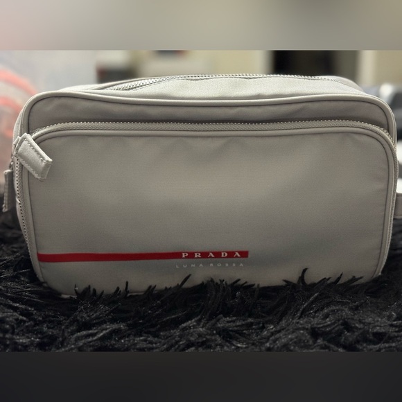 Prada make up bag/purse - Picture 1 of 5